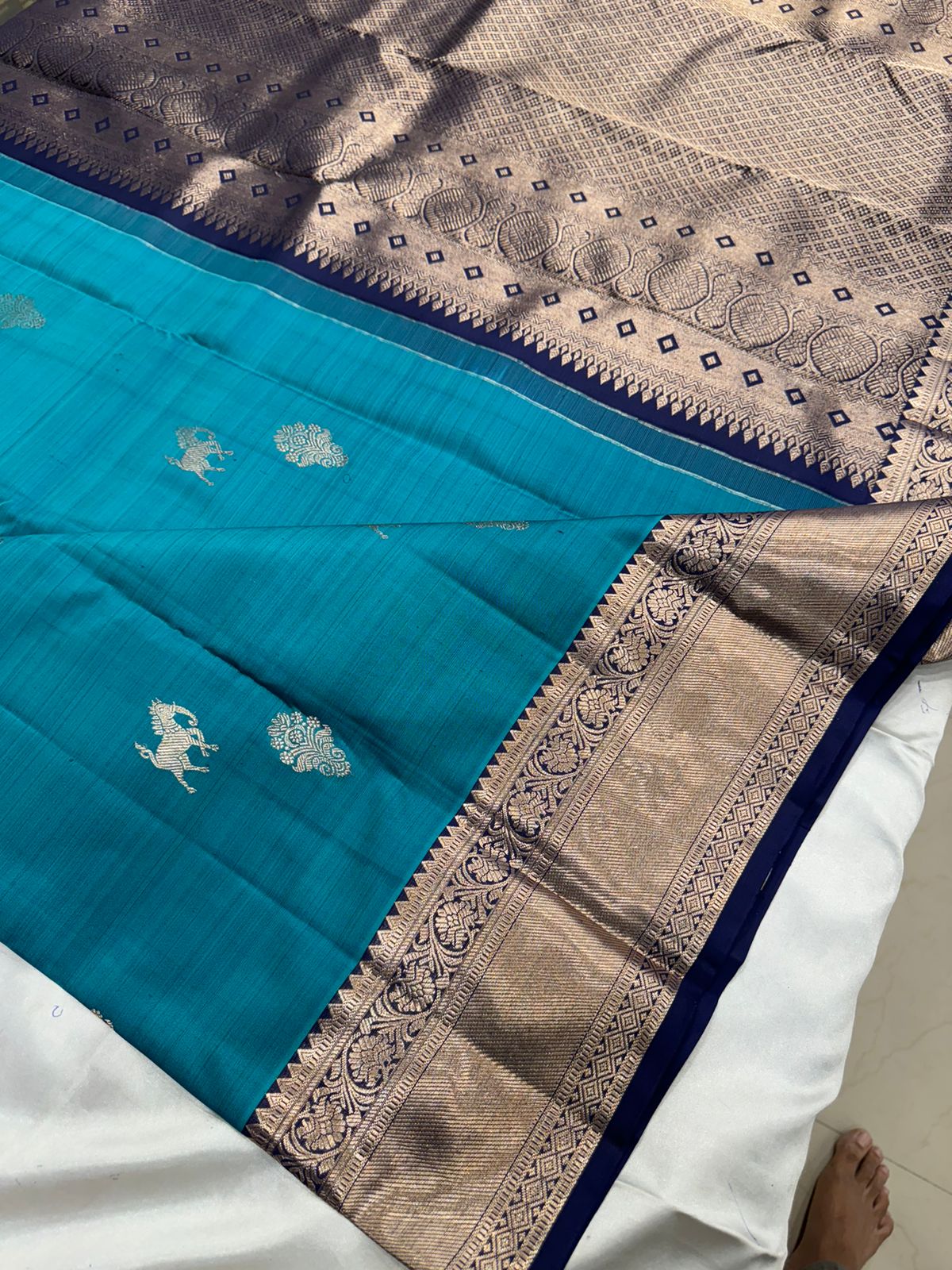 Pure Kanjeevaram Silk Certified Saree - Kanjeevaram Silk Mandir