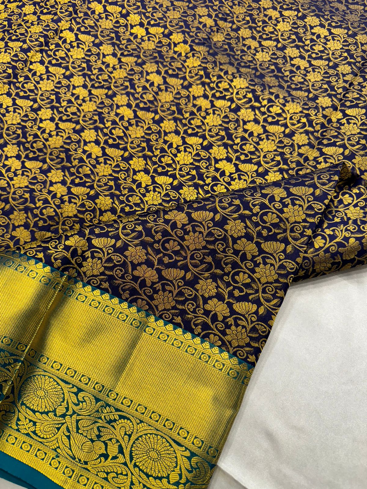 Pure Kanjeevaram Silk Certified Saree - Kanjeevaram Silk Mandir
