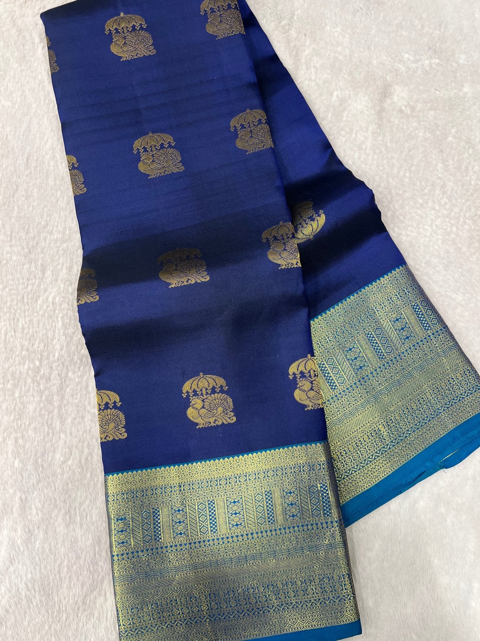 Pure Kanjeevaram Silk Certified Saree - Kanjeevaram Silk Mandir