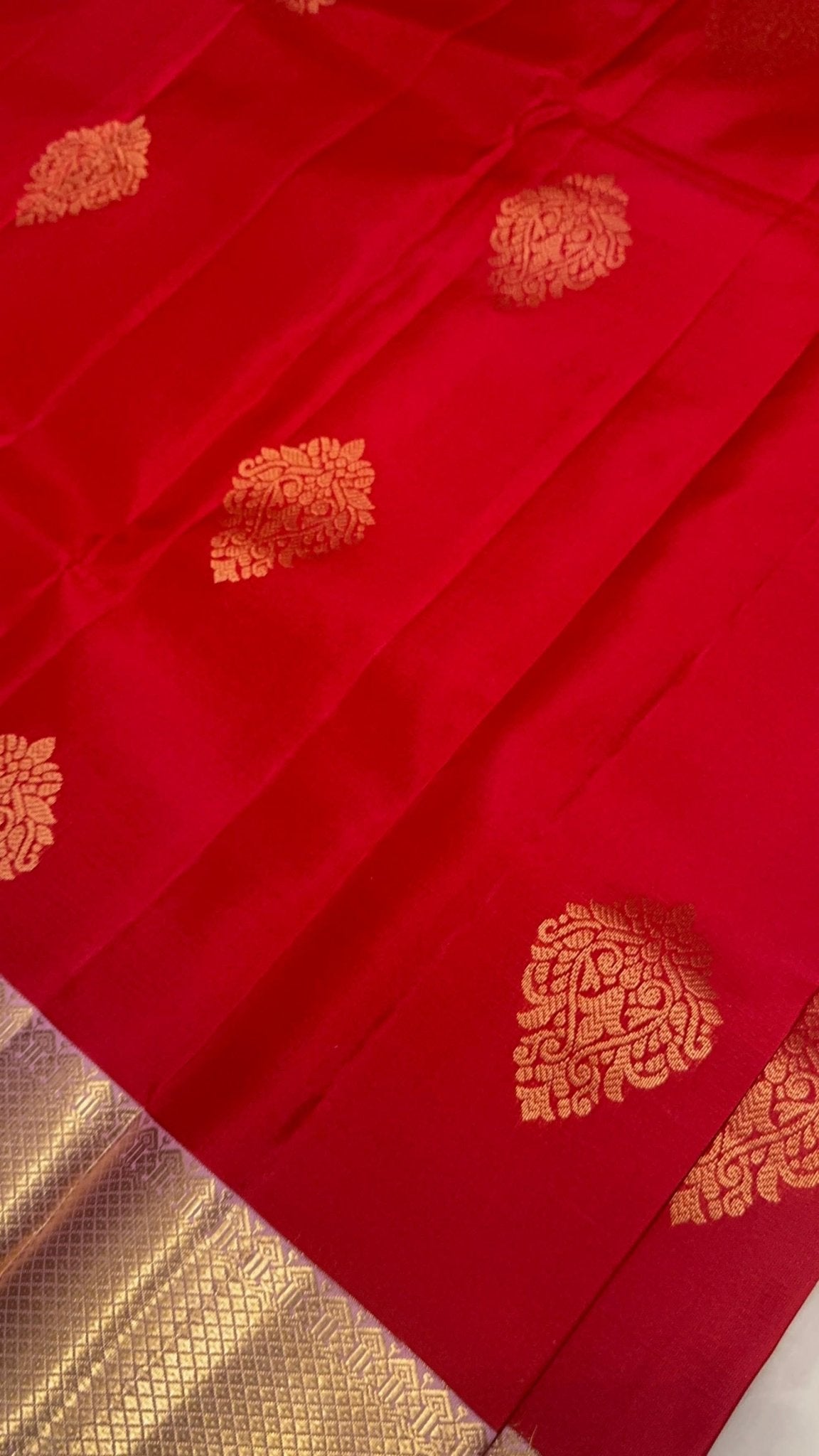 Pure Kanjeevaram silk mark certified saree - Kanjeevaram Silk Mandir
