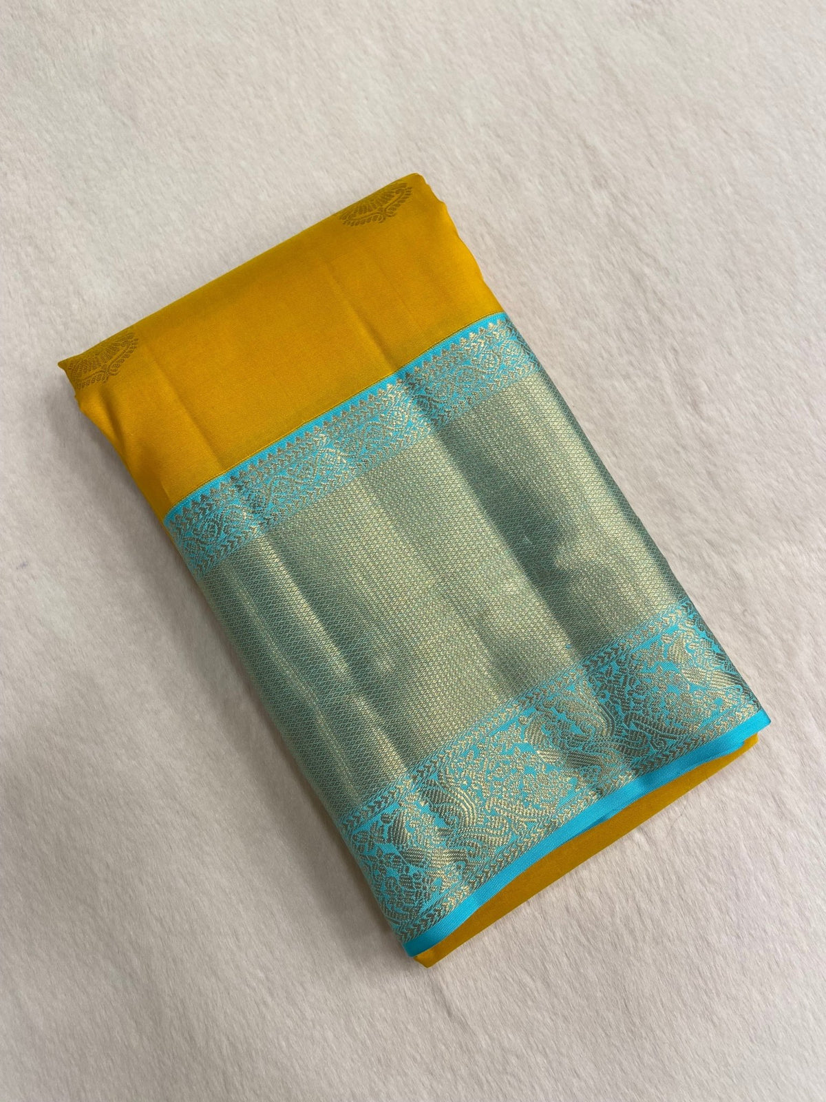 Pure Kanjeevaram silk mark certified saree - Kanjeevaram Silk Mandir