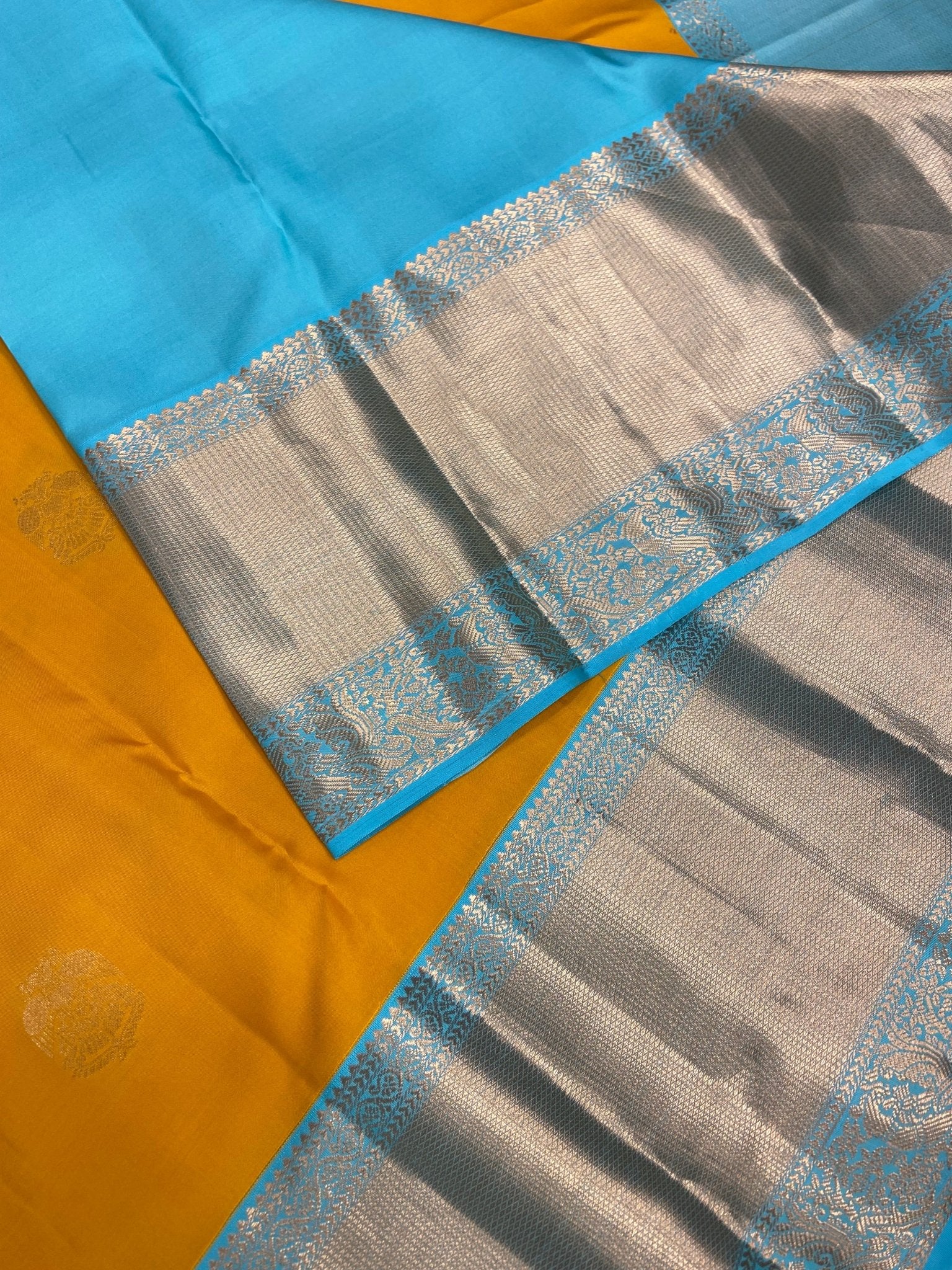 Pure Kanjeevaram silk mark certified saree - Kanjeevaram Silk Mandir