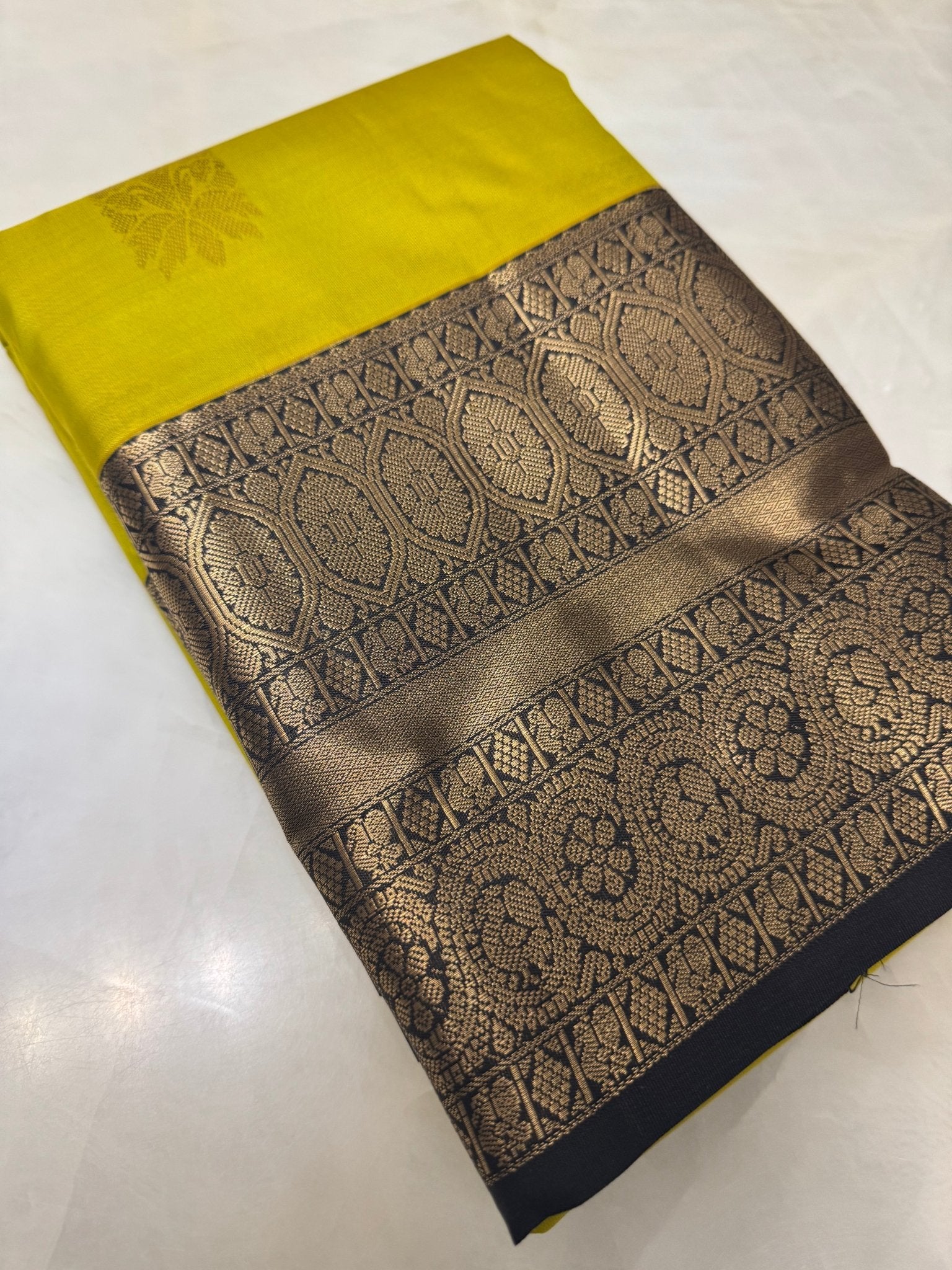 Pure Kanjeevaram silk mark certified saree - Kanjeevaram Silk Mandir