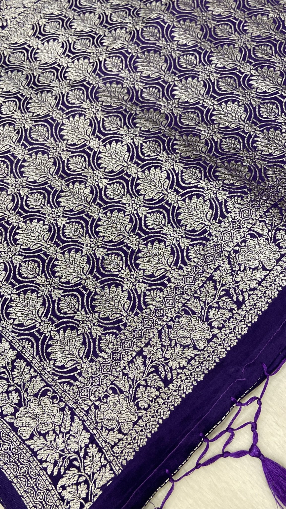 Pure Mashru Crepe Satin Silk Saree - Kanjeevaram Silk Mandir
