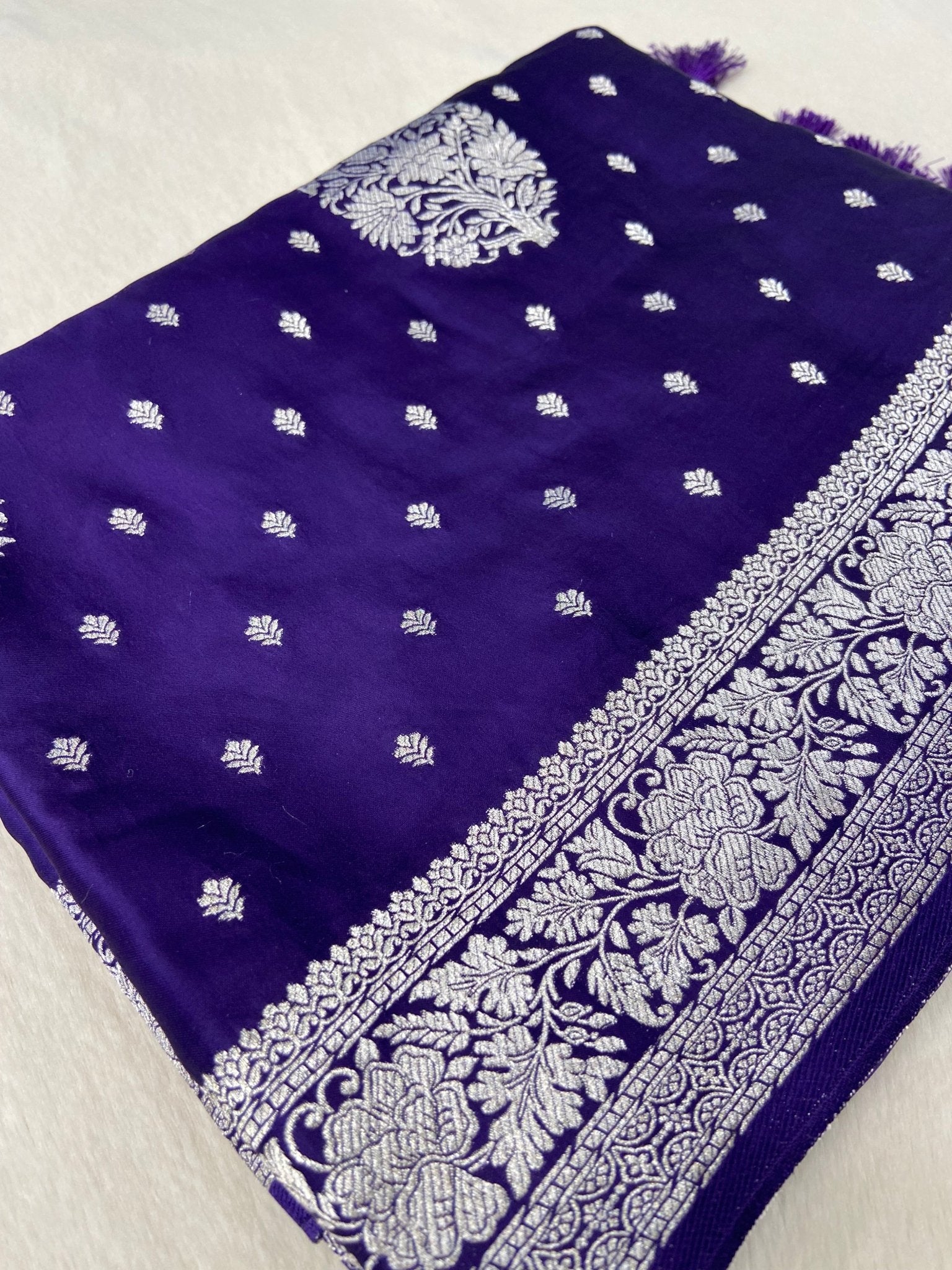 Pure Mashru Crepe Satin Silk Saree - Kanjeevaram Silk Mandir