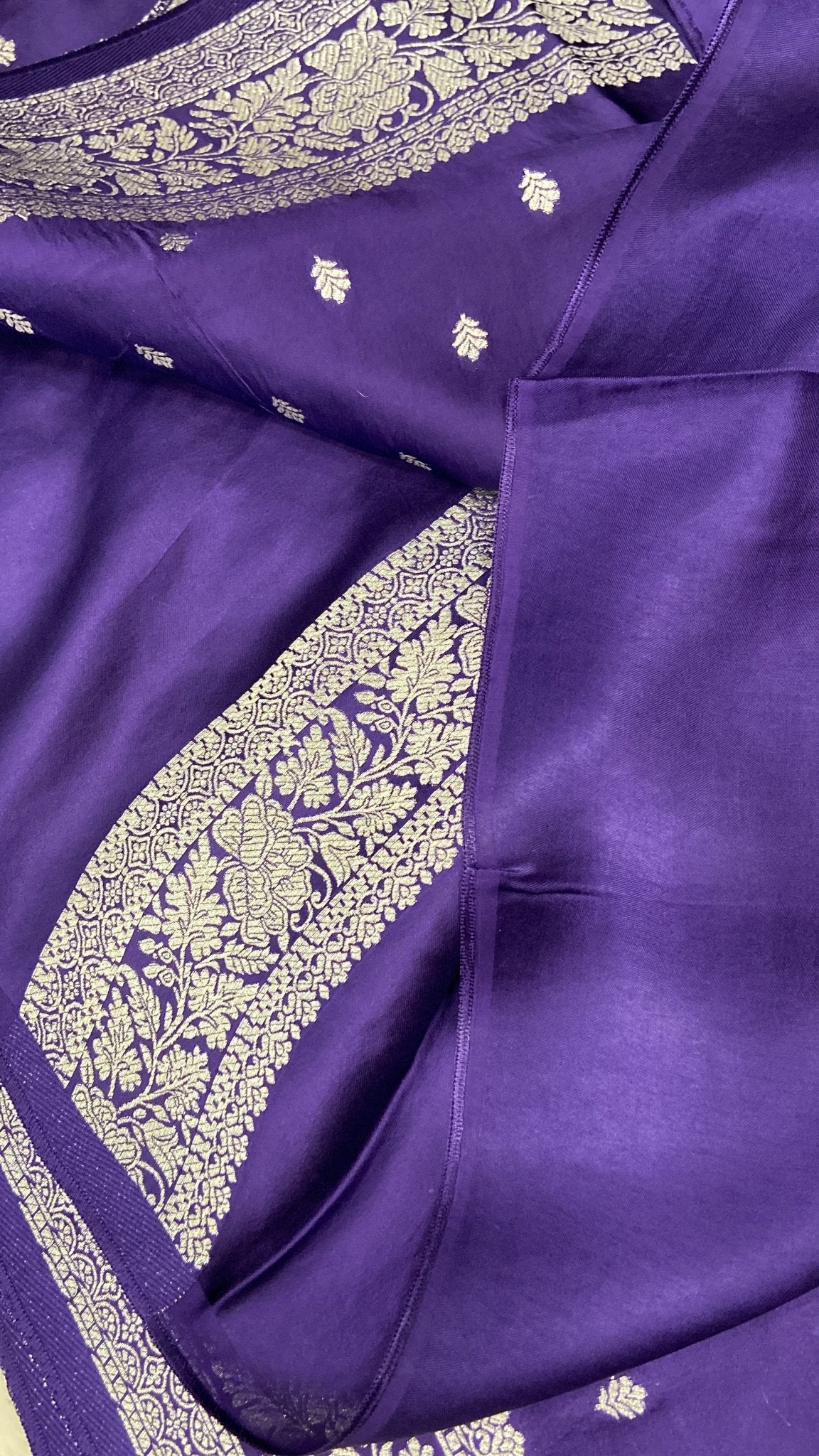 Pure Mashru Crepe Satin Silk Saree - Kanjeevaram Silk Mandir