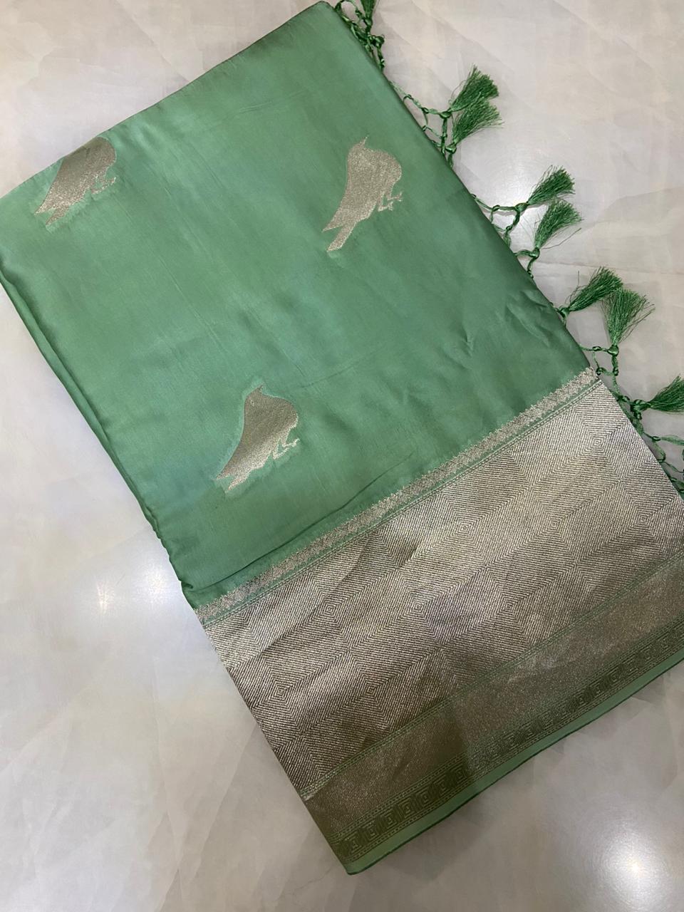Pure Mashru crepe satin silk saree - Kanjeevaram Silk Mandir