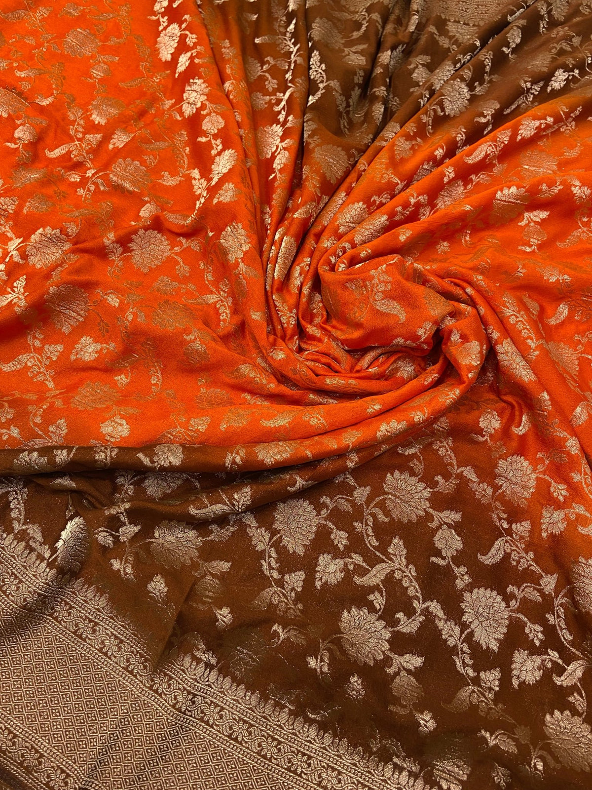 Pure Mix Banarasi Georgette Dual Tone Saree - Kanjeevaram Silk Mandir