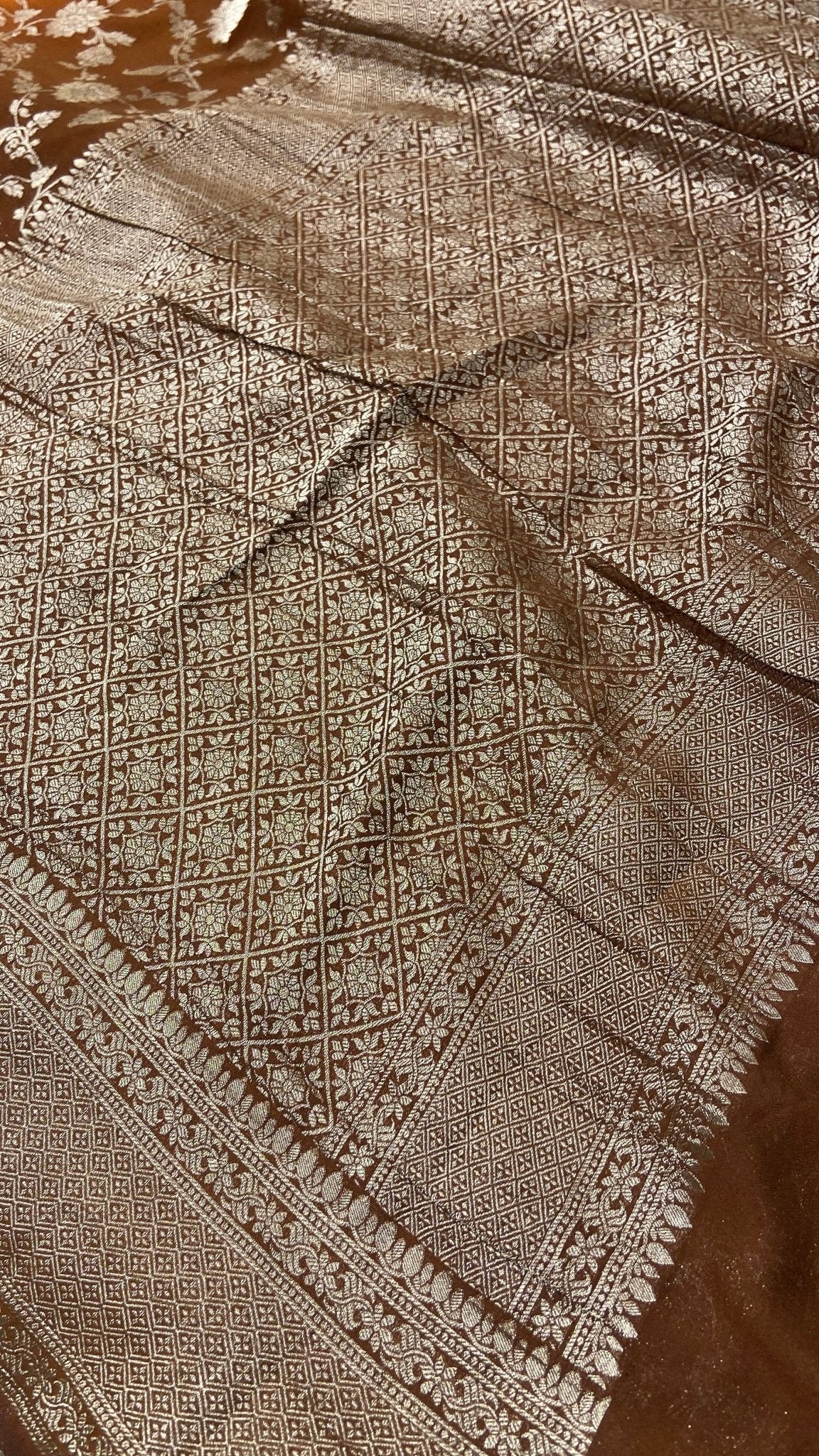 Pure Mix Banarasi Georgette Dual Tone Saree - Kanjeevaram Silk Mandir