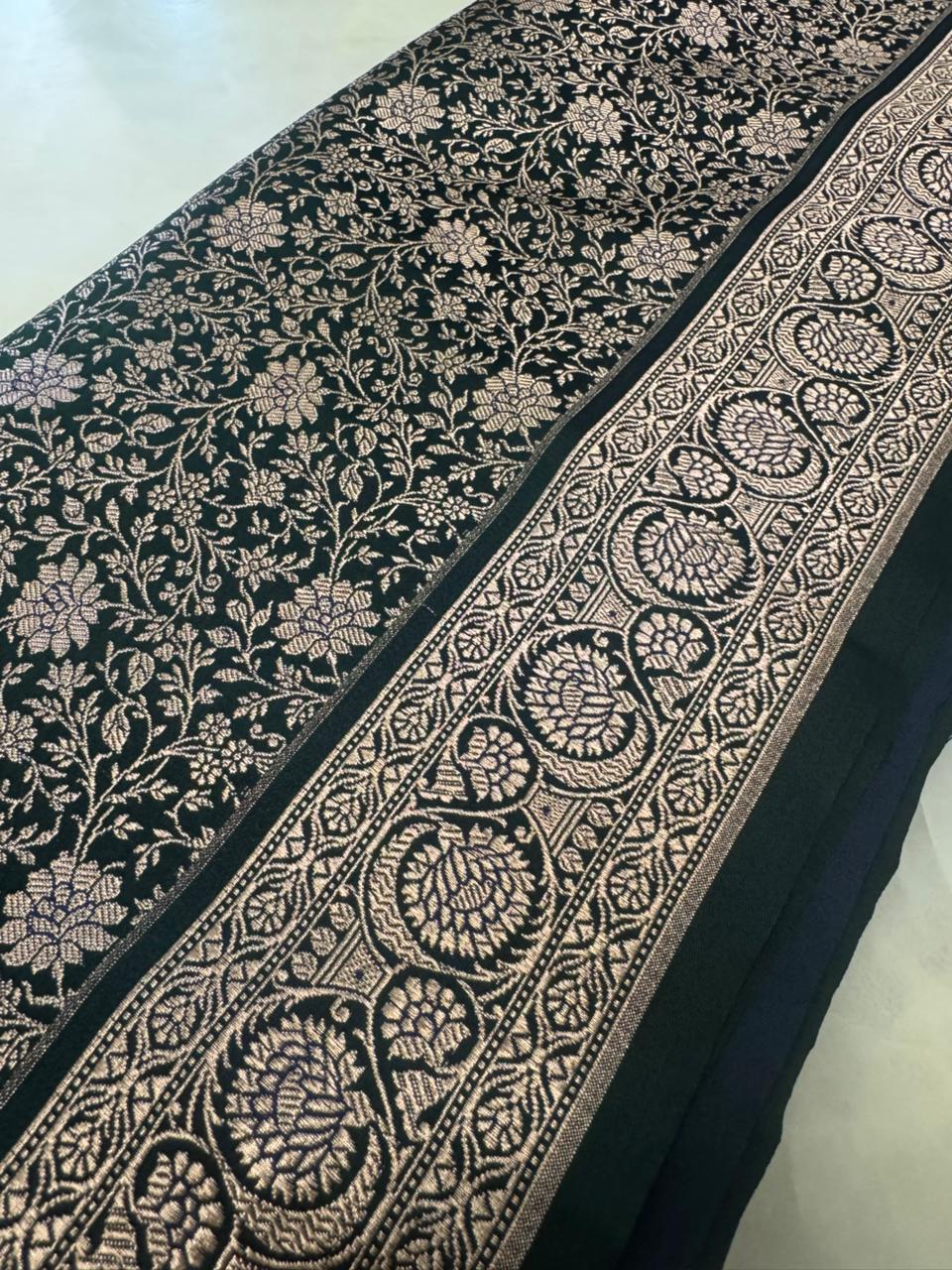 Pure Mix Banarasi Kathan Silk Saree (Green) - Kanjeevaram Silk Mandir