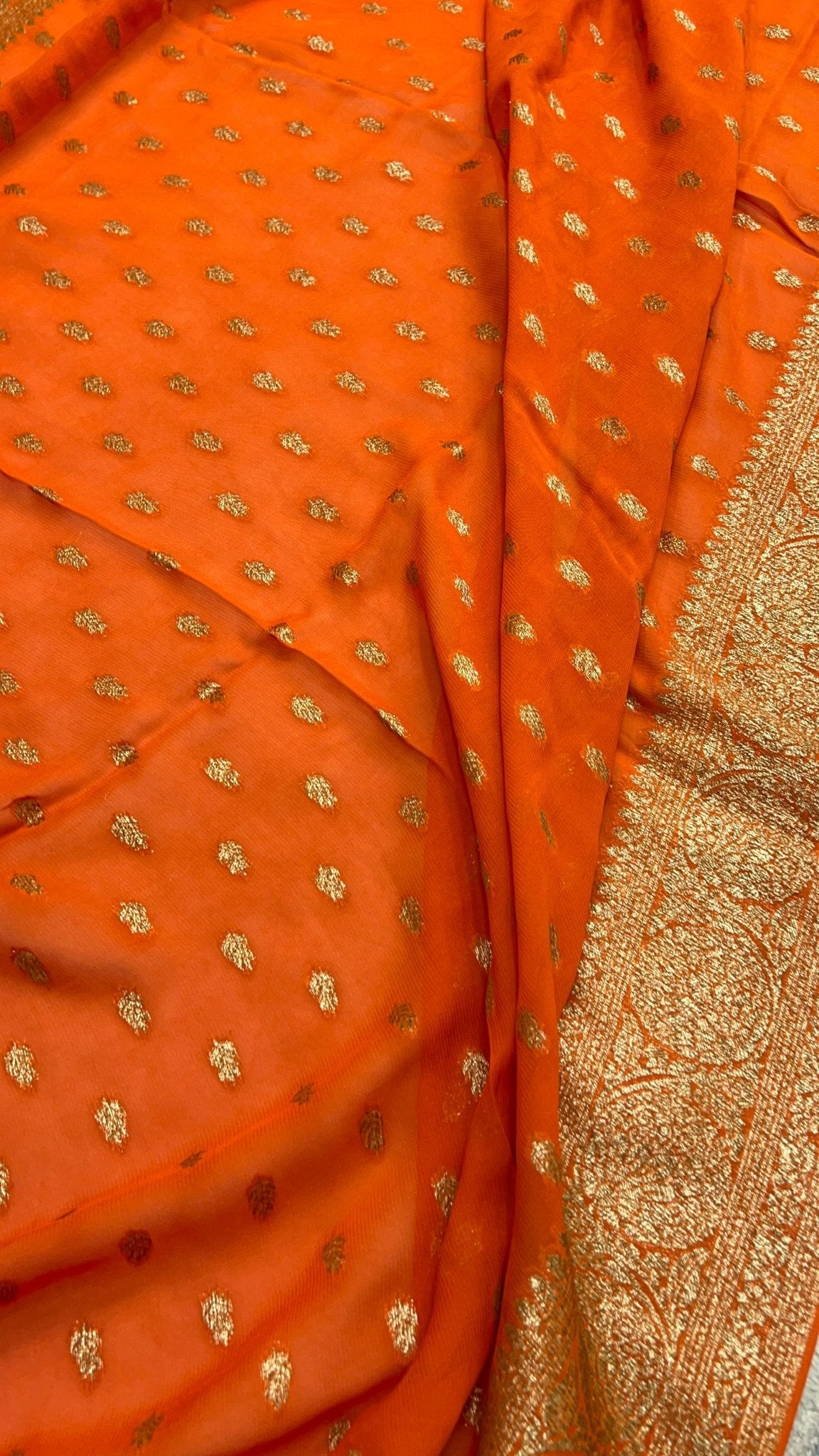 Pure Mix Crepe Georgette Saree - Kanjeevaram Silk Mandir