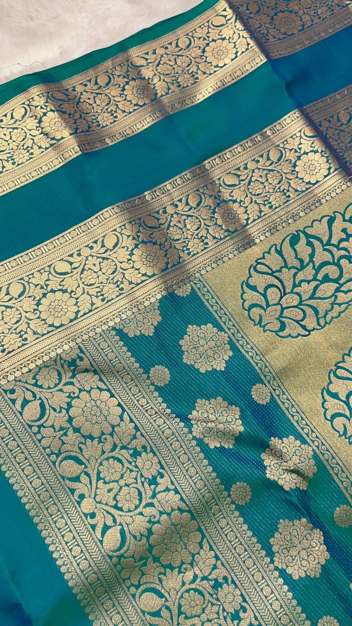 Pure Mix Kanjeevaram Silk Saree - Kanjeevaram Silk Mandir