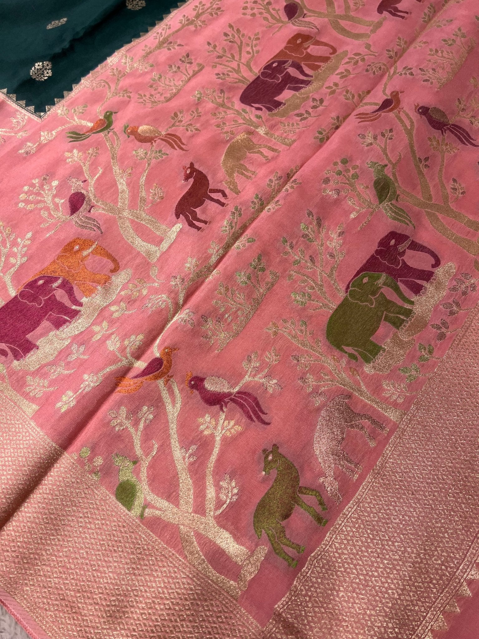 Pure Viscose Crepe Meena Rich Pallu Saree💚 - Kanjeevaram Silk Mandir