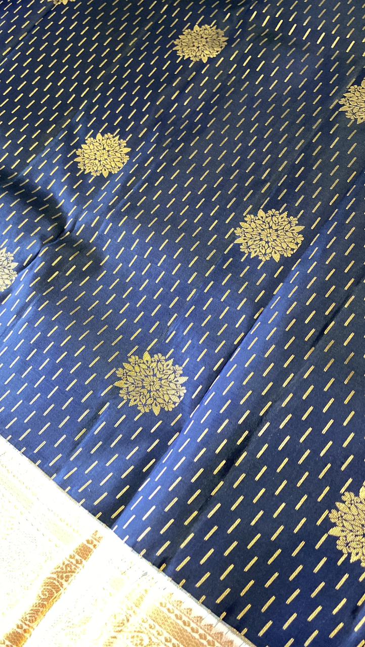 Pure Zari handloom Kanjeevaram silk mark certified saree - Kanjeevaram Silk Mandir