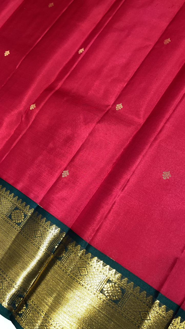 Pure Zari handloom Kanjeevaram silk mark certified saree - Kanjeevaram Silk Mandir
