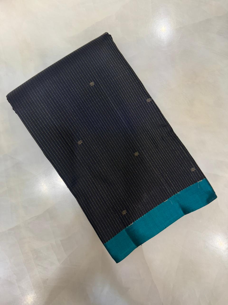 Pure zari handloom Kanjeevaram silk mark certified saree - Kanjeevaram Silk Mandir