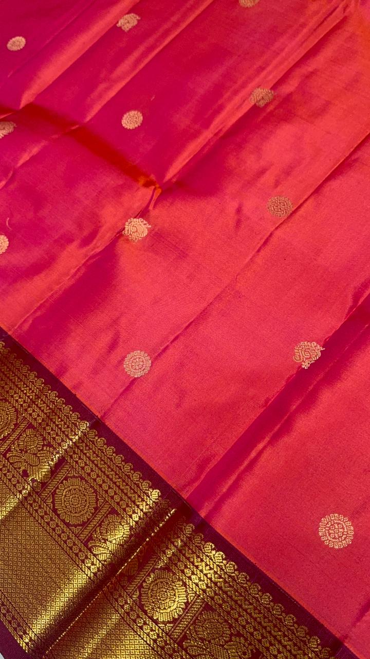 Pure zari handloom Kanjeevaram silk mark certified saree - Kanjeevaram Silk Mandir