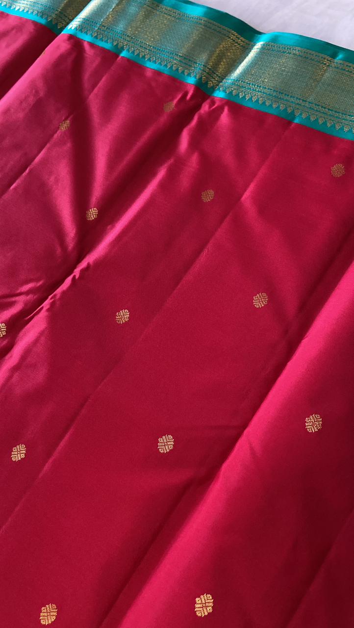 Pure zari handloom Kanjeevaram silk mark certified saree - Kanjeevaram Silk Mandir