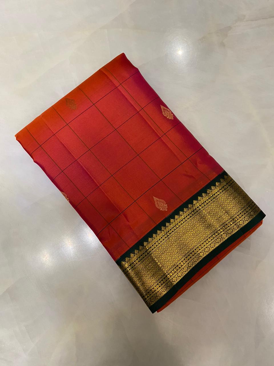 Pure Zari handloom Kanjeevaram silk mark certified saree - Kanjeevaram Silk Mandir