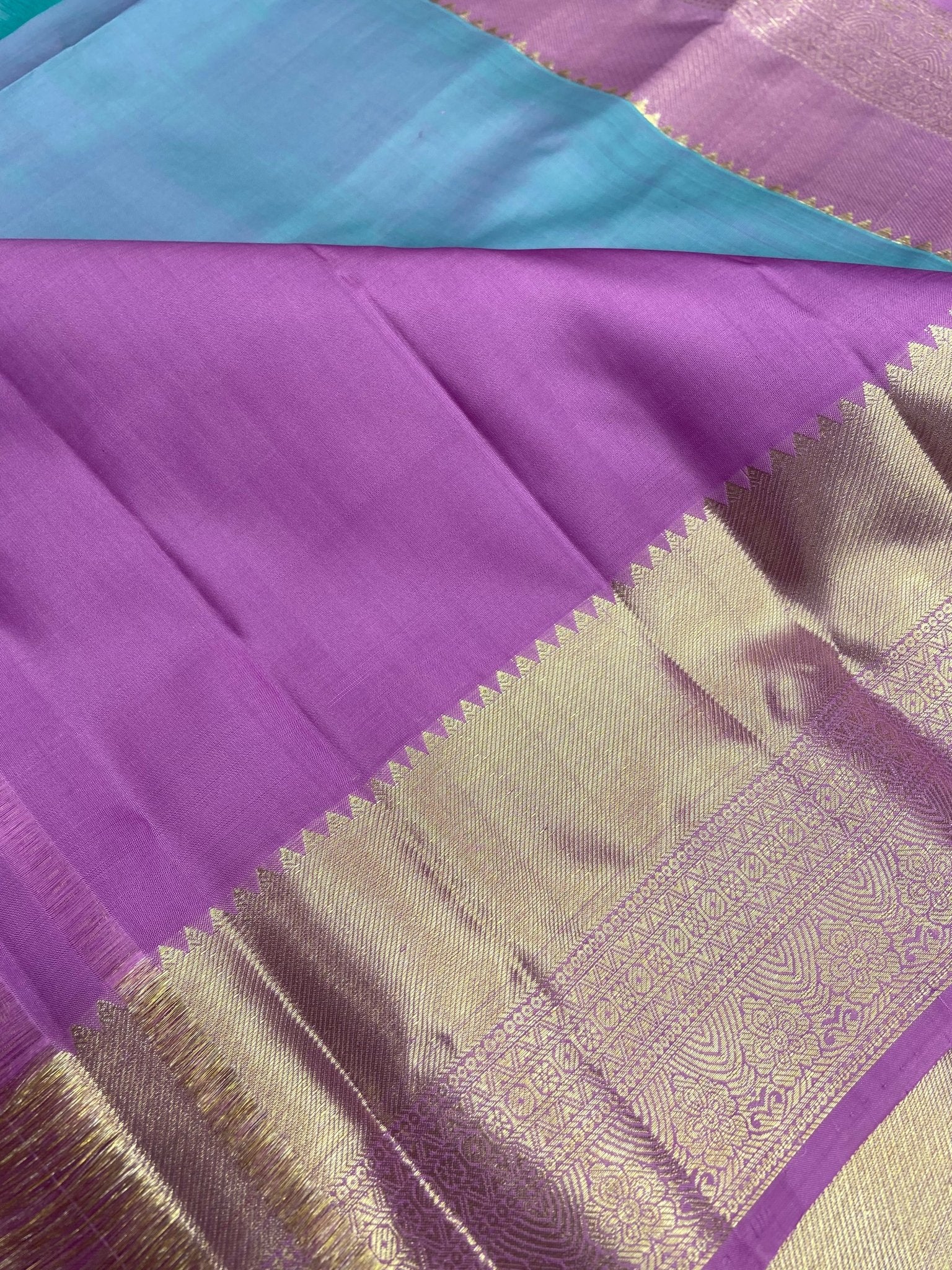 Pure zari handloom Kanjeevaram silk mark certified saree - Kanjeevaram Silk Mandir