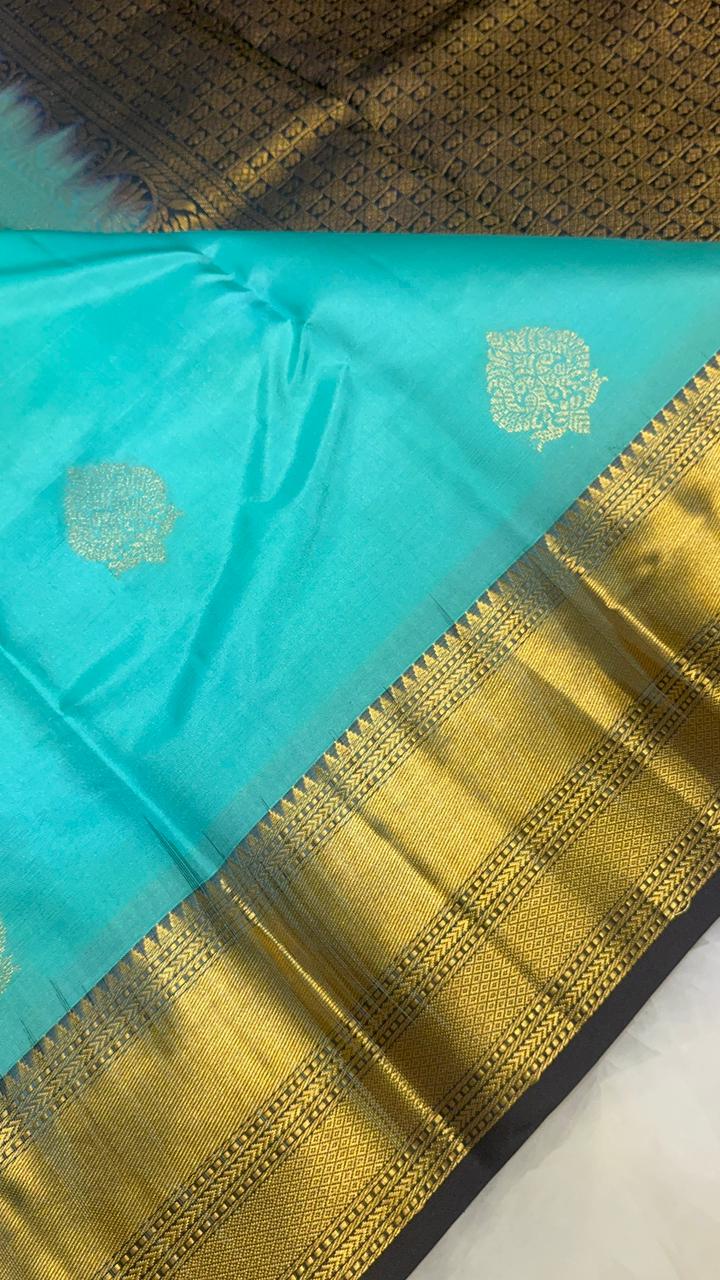 Pure zari handloom Kanjeevaram silk mark certified saree - Kanjeevaram Silk Mandir