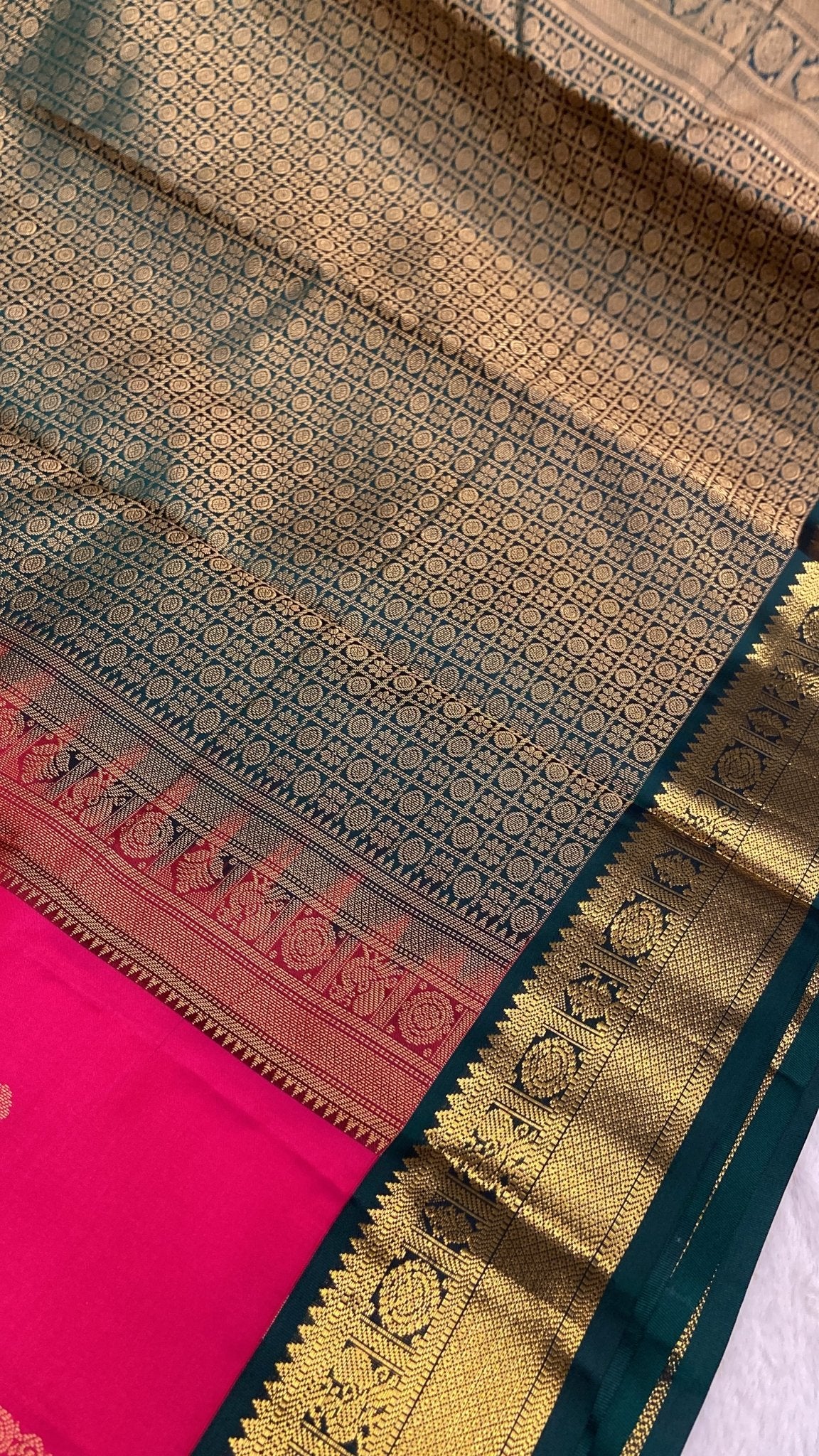 Pure Zari handloom Kanjeevaram silk mark certified saree - Kanjeevaram Silk Mandir