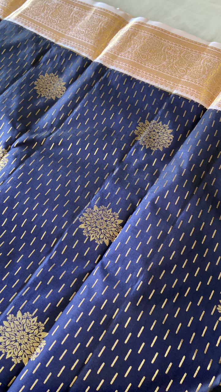 Pure Zari handloom Kanjeevaram silk mark certified saree - Kanjeevaram Silk Mandir