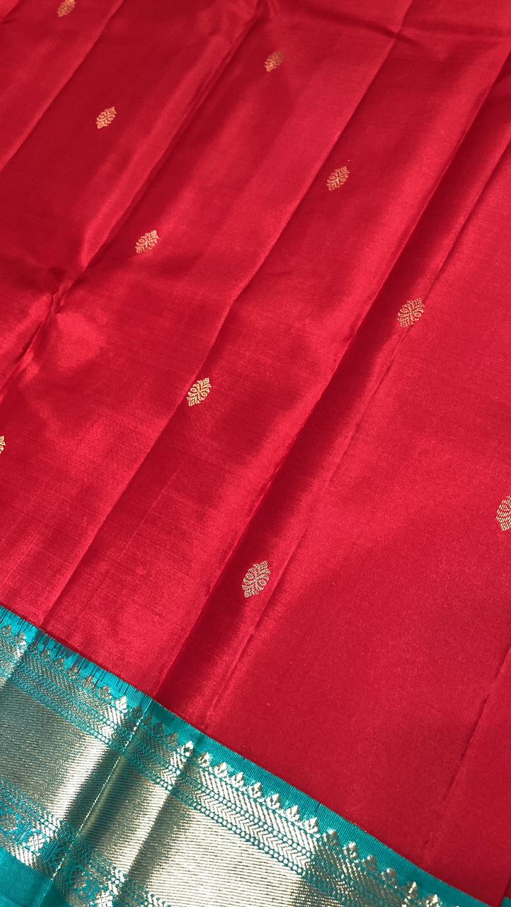 Pure zari handloom Kanjeevaram silk mark certified saree - Kanjeevaram Silk Mandir