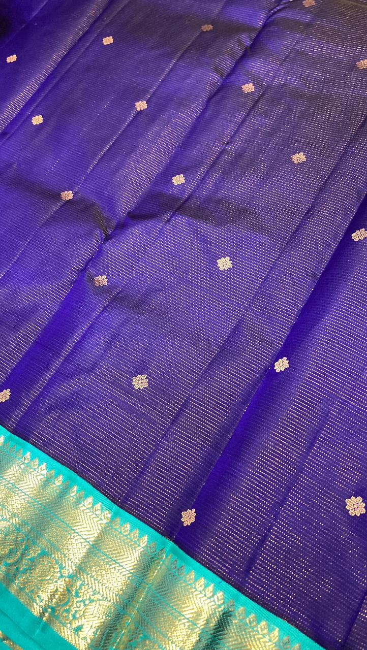 Pure Zari handloom Kanjeevaram silk mark certified saree - Kanjeevaram Silk Mandir