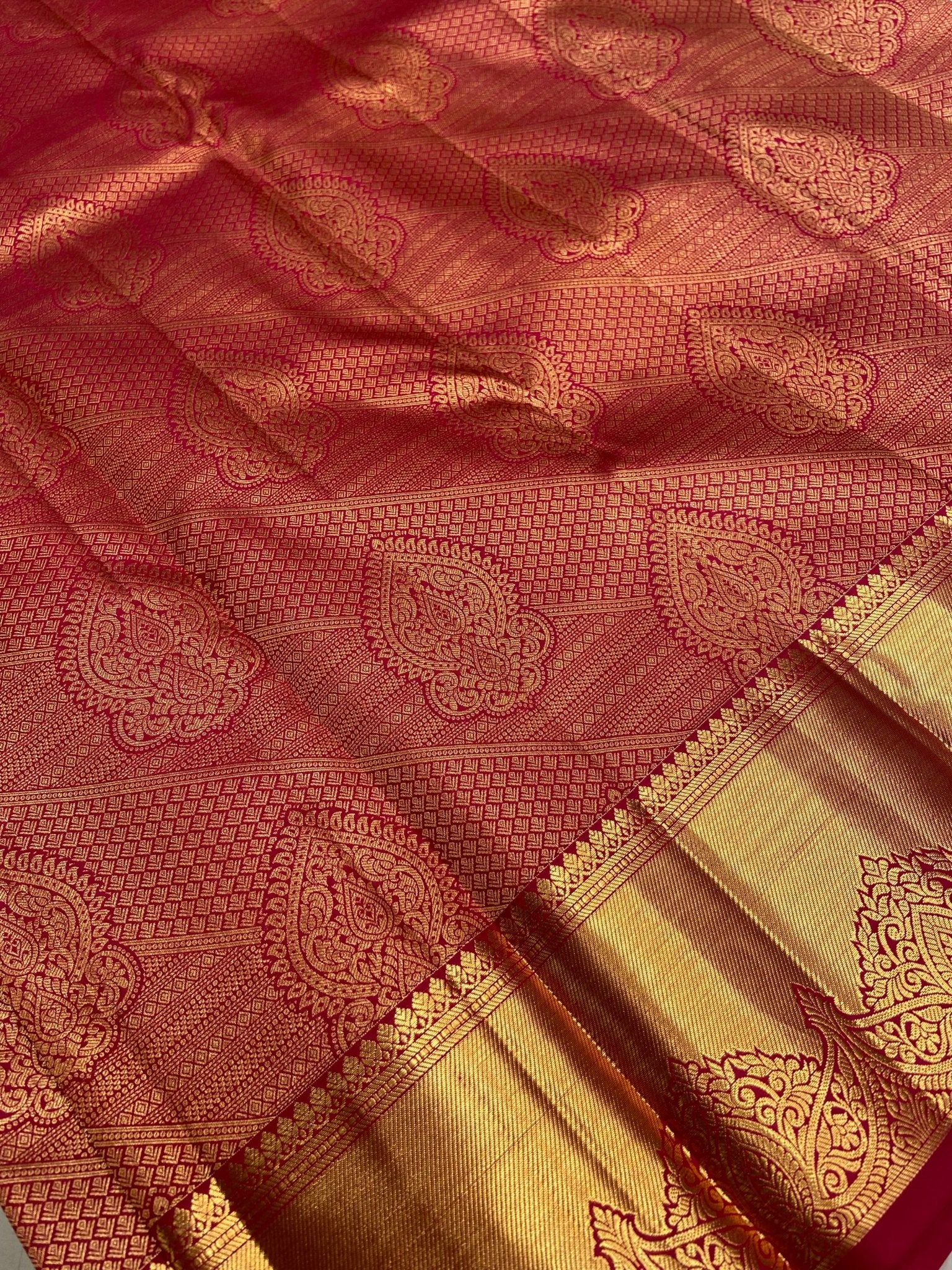 Pure zari handloom Kanjeevaram silk mark certified saree - Kanjeevaram Silk Mandir