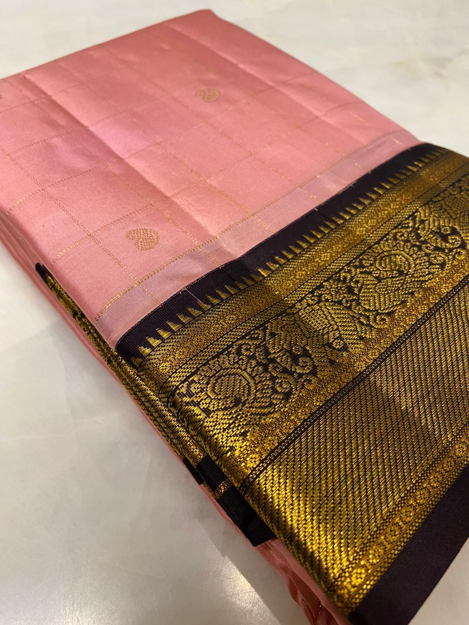 Pure Zari handloom Kanjeevaram silk mark certified saree - Kanjeevaram Silk Mandir