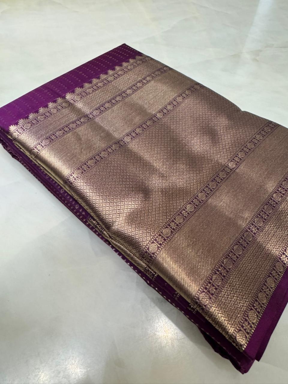 Pure zari handloom Kanjeevaram silk mark certified saree - Kanjeevaram Silk Mandir