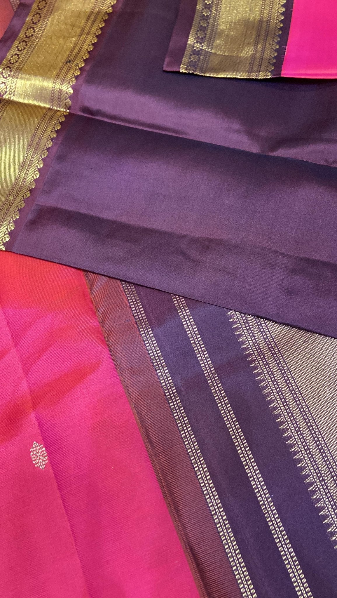 Pure Zari handloom Kanjeevaram silk mark certified saree - Kanjeevaram Silk Mandir