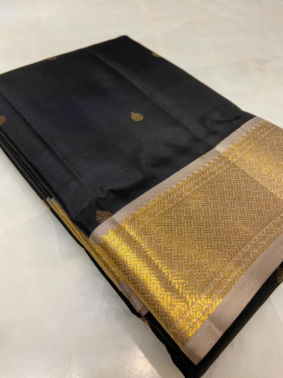 Pure Zari handloom Kanjeevaram silk mark certified saree - Kanjeevaram Silk Mandir