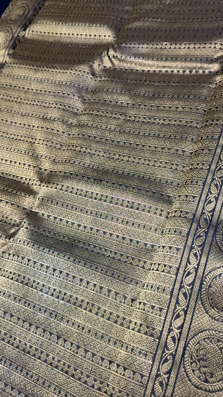Pure zari handloom Kanjeevaram silk mark certified saree - Kanjeevaram Silk Mandir
