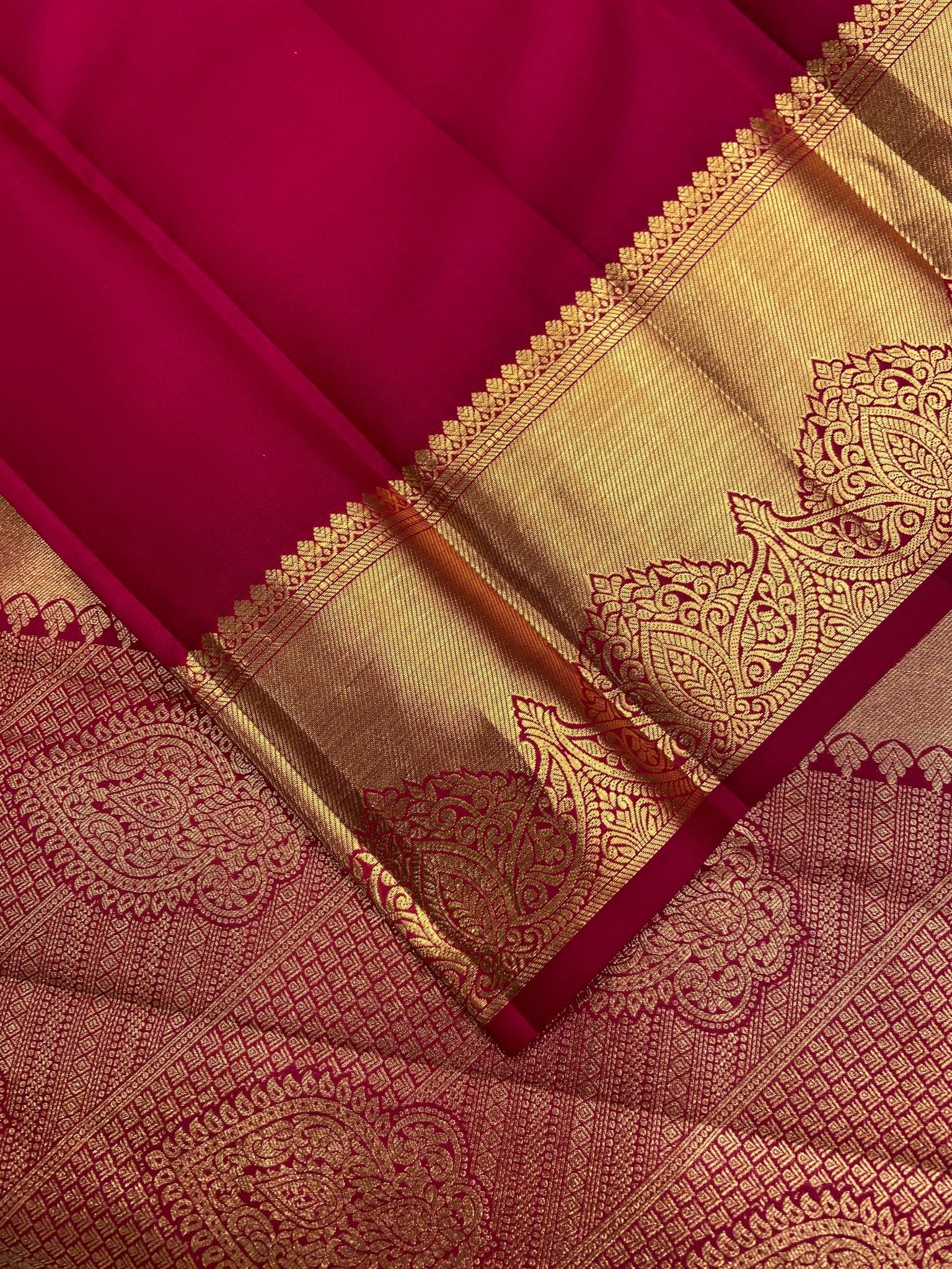 Pure zari handloom Kanjeevaram silk mark certified saree - Kanjeevaram Silk Mandir