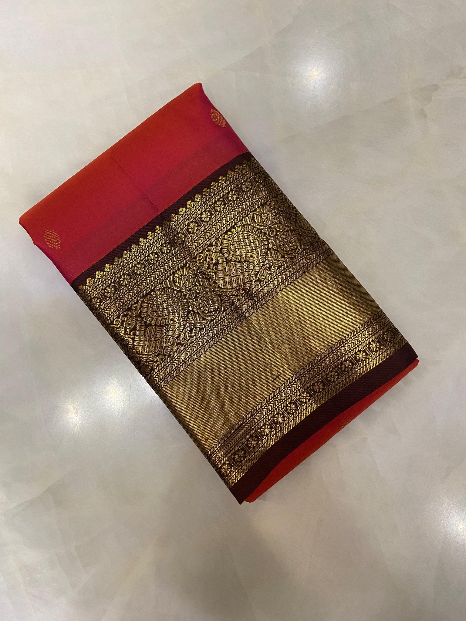 Pure Zari handloom Kanjeevaram silk mark certified saree - Kanjeevaram Silk Mandir