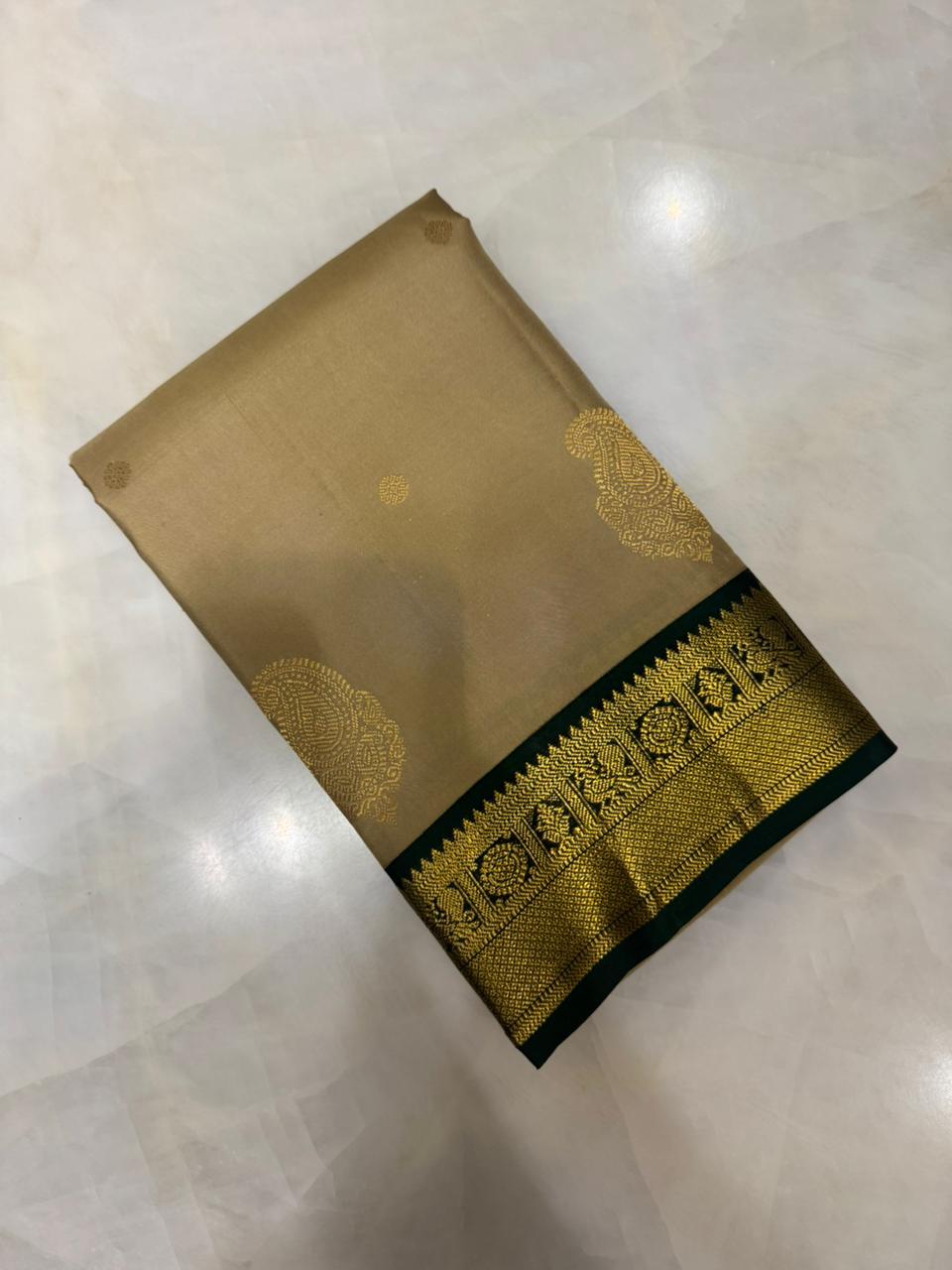 Pure Zari handloom Kanjeevaram silk mark certified saree - Kanjeevaram Silk Mandir