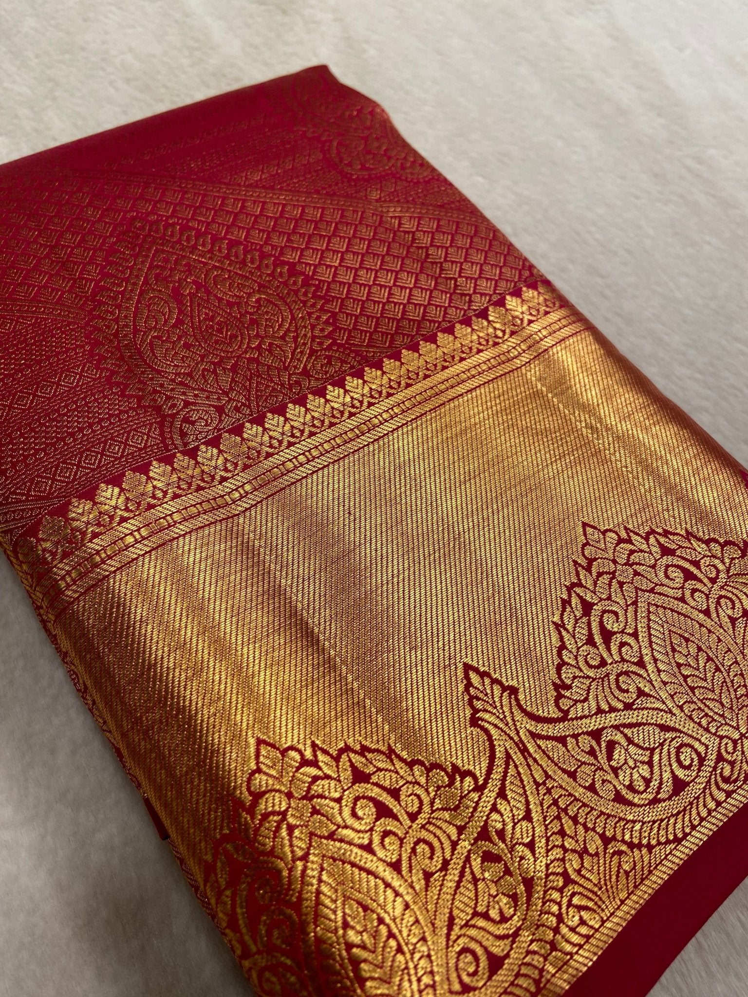 Pure zari handloom Kanjeevaram silk mark certified saree - Kanjeevaram Silk Mandir