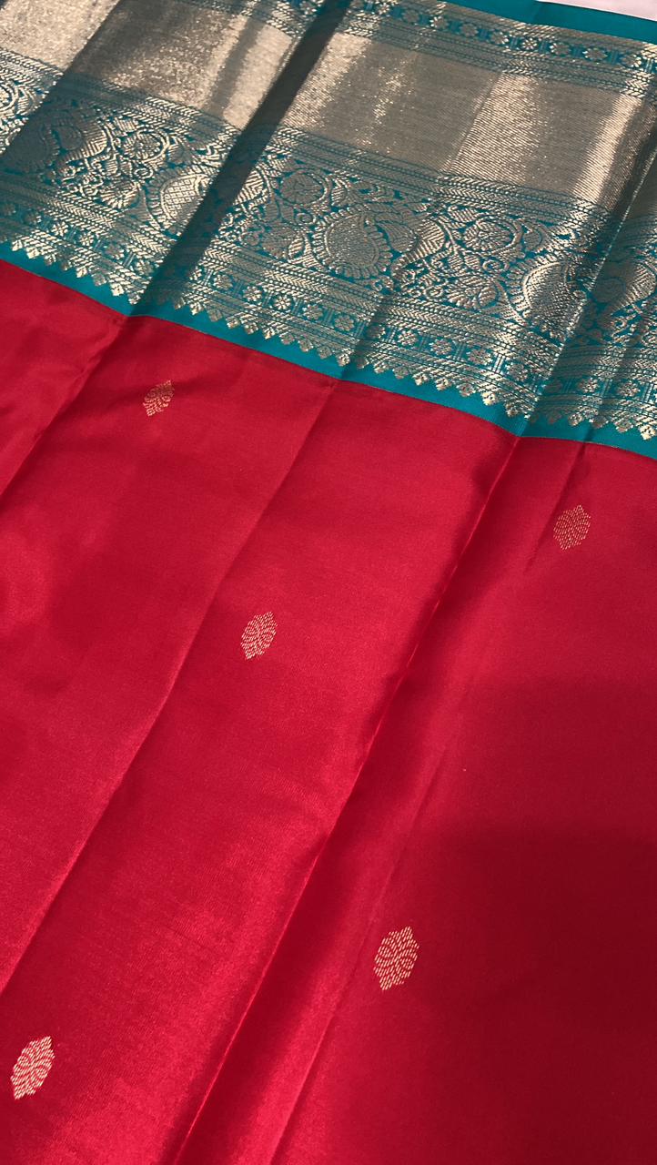Pure zari handloom Kanjeevaram silk mark certified saree - Kanjeevaram Silk Mandir
