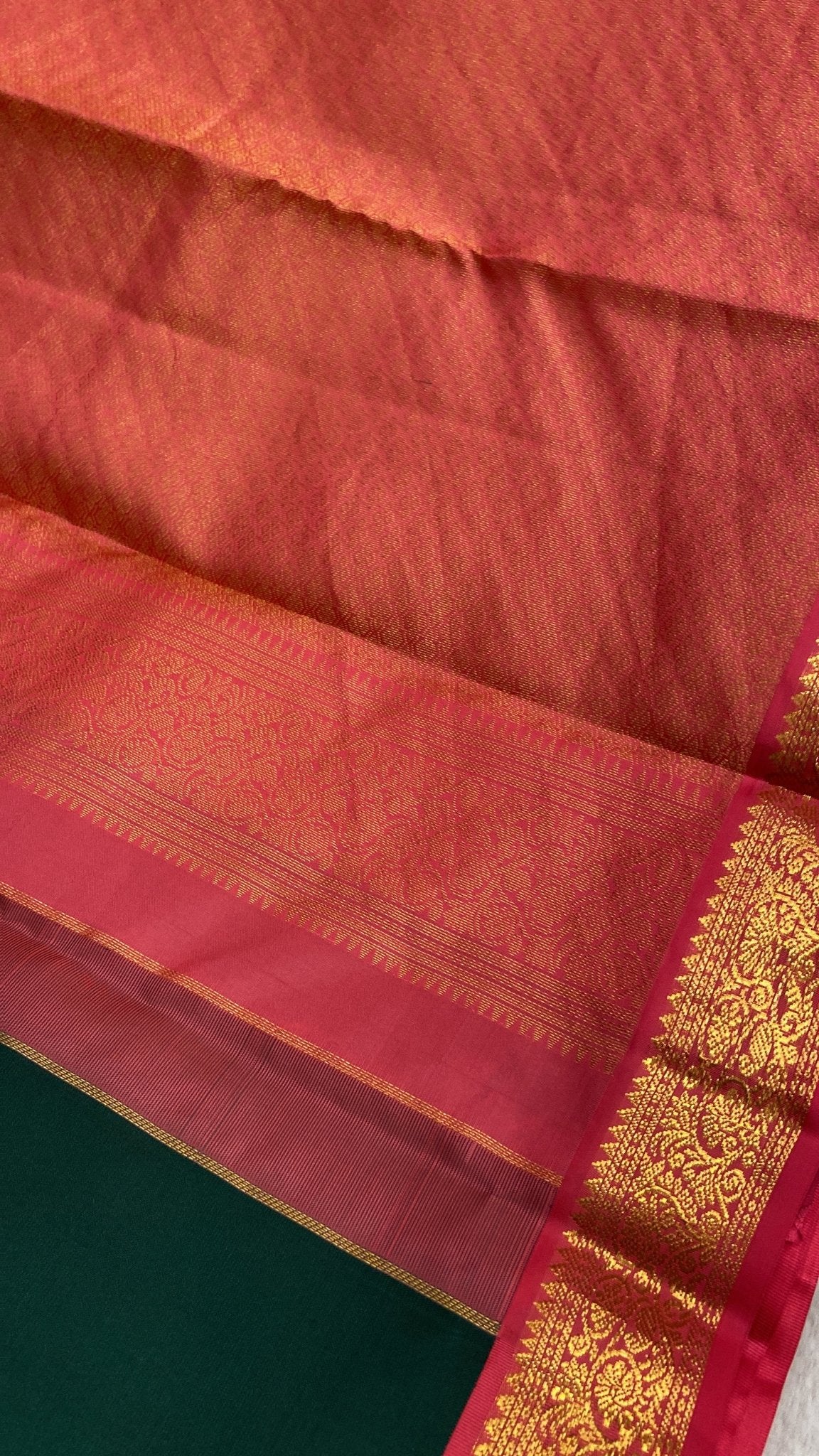 Pure zari handloom Kanjeevaram silk mark certified saree - Kanjeevaram Silk Mandir