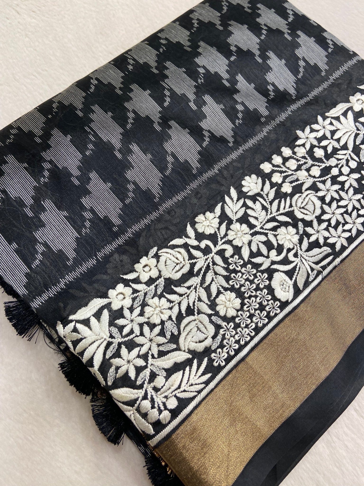 Raw mango silk saree - Kanjeevaram Silk Mandir