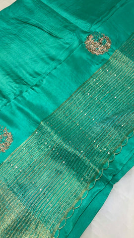 Premium organza saree