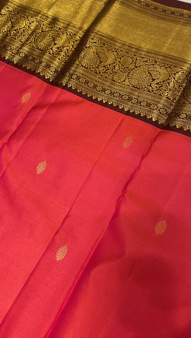 Pure Zari handloom Kanjeevaram silk mark certified saree