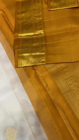 Pure Zari handloom Kanjeevaram silk mark certified saree