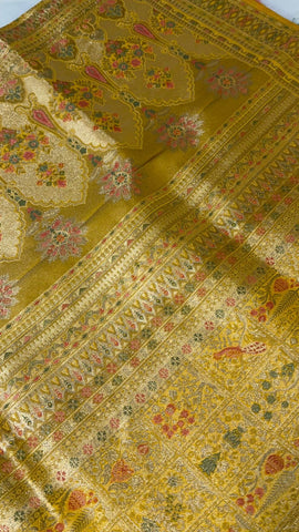 Premium semi crepe Banarasi silk saree 💛