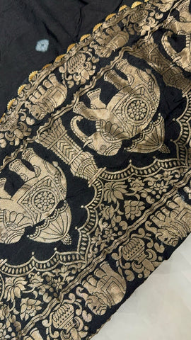 Premium Assam Silk Saree with Bandhani design🖤