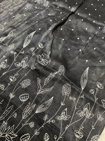 Premium crush organza saree