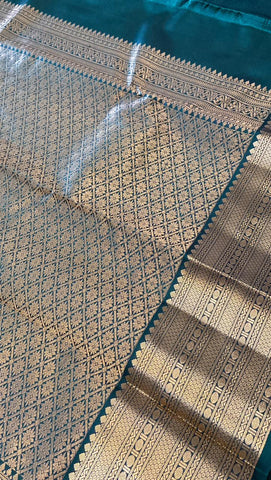 Pure zari handloom Kanjeevaram silk mark certified saree