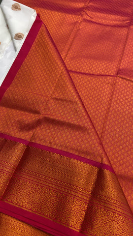 Mini kanchi Silk Saree (white*rani pink 💓)